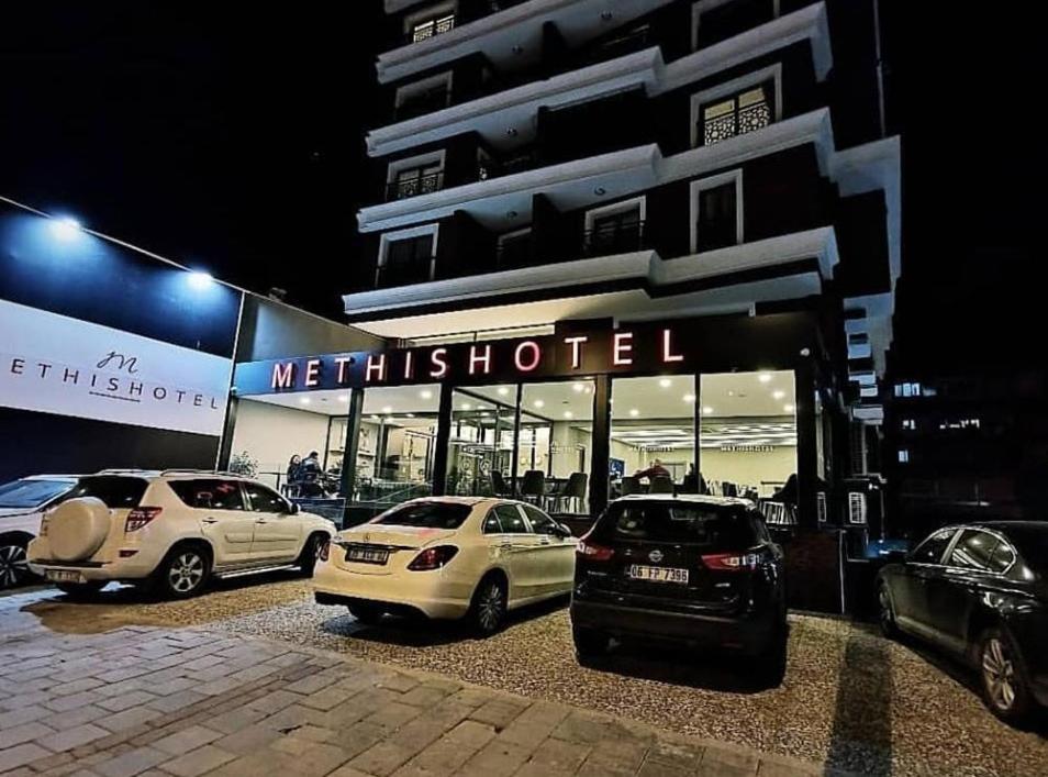 Methishotel Karsiyaka  エクステリア 写真