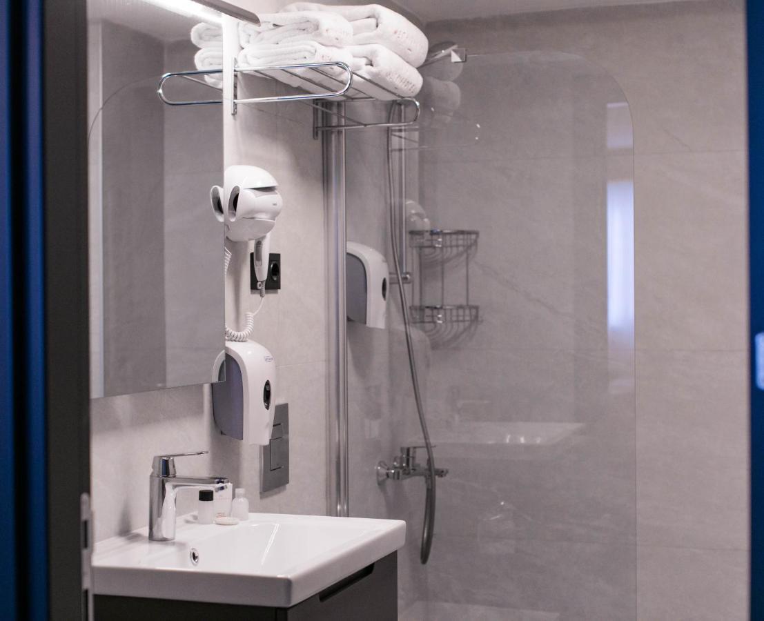 Methishotel Karsiyaka  エクステリア 写真