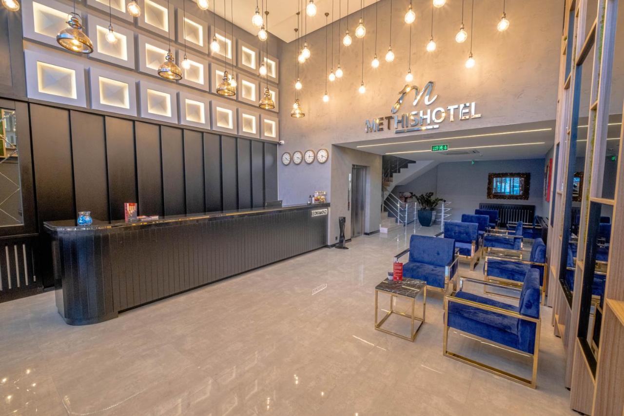 Methishotel Karsiyaka  エクステリア 写真