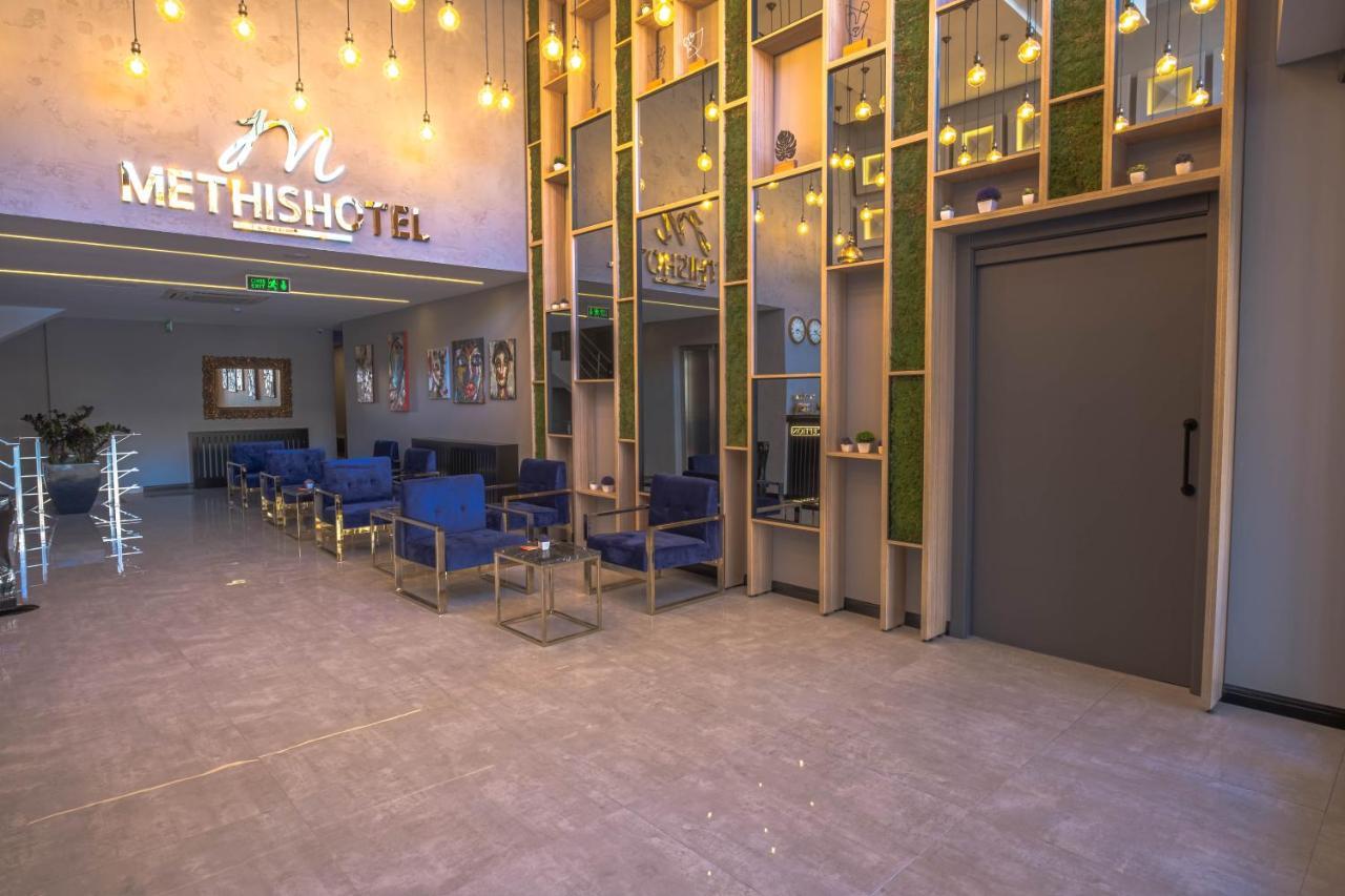 Methishotel Karsiyaka  エクステリア 写真