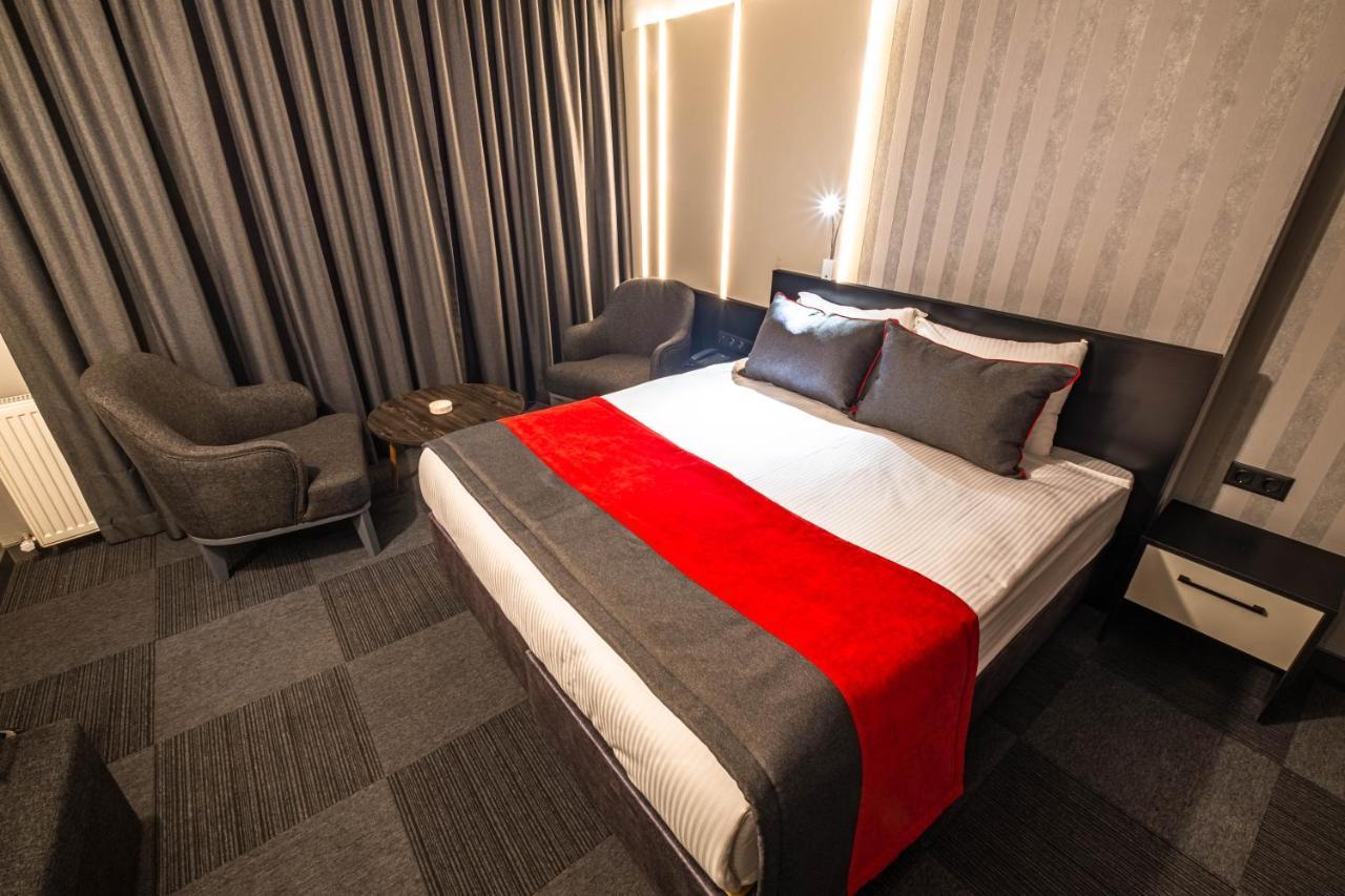Methishotel Karsiyaka  エクステリア 写真