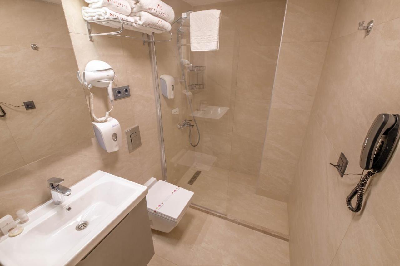 Methishotel Karsiyaka  エクステリア 写真